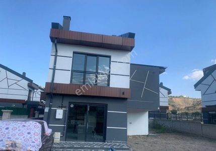 Konut-Villa