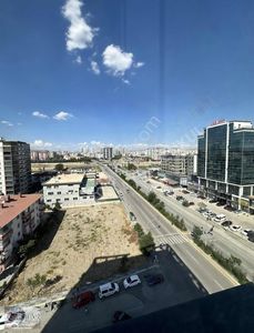 İşyeri-Plaza Katı