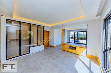 Konut-Villa