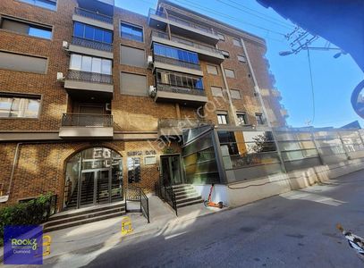 İşyeri-Apartman Dairesi