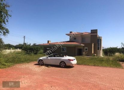 Konut-Villa