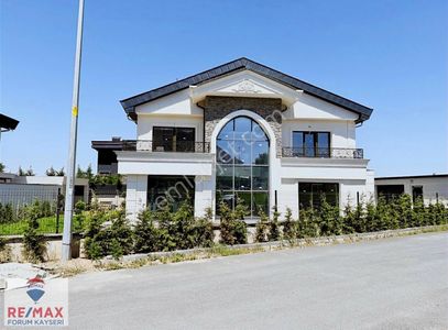 Konut-Villa