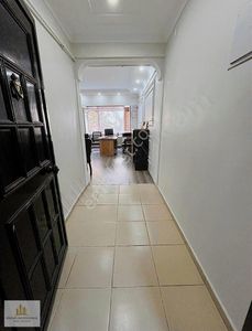İşyeri-İşhanı Katı
