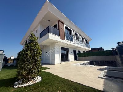 Konut-Villa