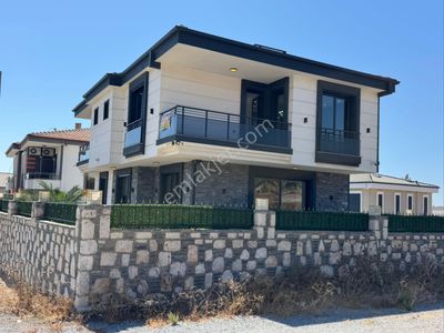 Konut-Villa