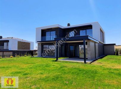 Konut-Villa