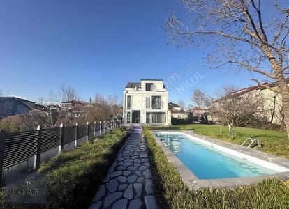 Konut-Villa