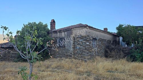 Konut-Köy Evi
