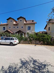 Konut-Villa