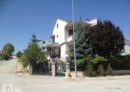 Konut-Villa