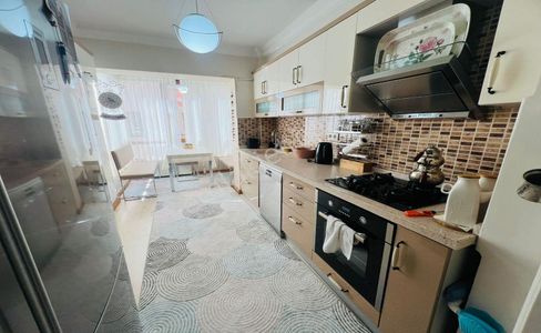 Yeşiltepe'de Manzaralı 3+1 Daire!