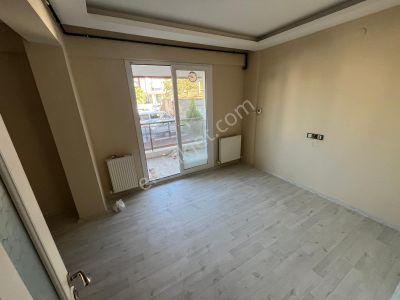 🏡 Aynıali Mahallesi 🏡 ✅3+1 M2 115 5 Katlınım 2 Katı ❇️kombi Petekli