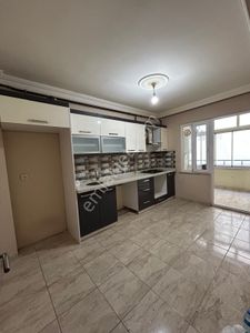 Uğurman Emlak'tan Demirtaş'ta,ebeveyn Banyolu 2+1 Satılık Daire