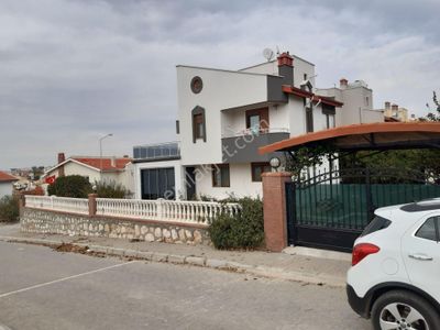 Konut-Villa