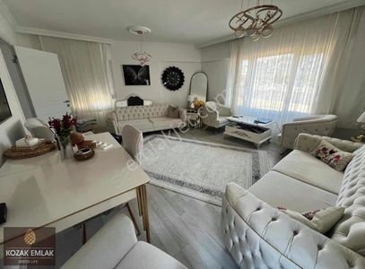 Ayvalıkta Aliçetinkaya Satılık 2+1 Ön Cephe Tadilat Yapılmış