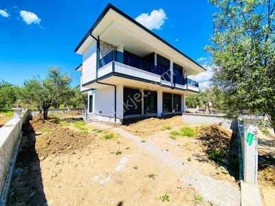 Konut-Villa