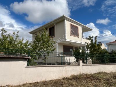 Konut-Villa