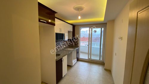 Merkezi Konumda Ferah Geniş Büyük Fırsat 2+1 Satılık Daire