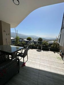 Manastır Emlak'tan Umurbeyde Satılık Asansörlü 5+1 Dubleks Daire