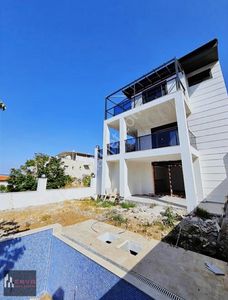 Konut-Villa