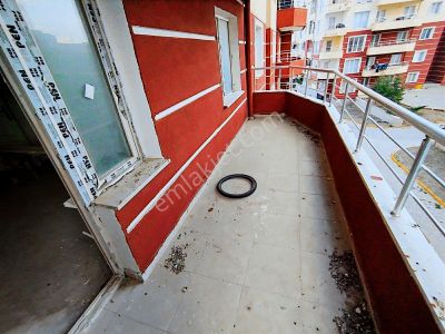 Pursaklar Devlet Hastanesi Yakını 3 Balkonlu 2.kat 3+1