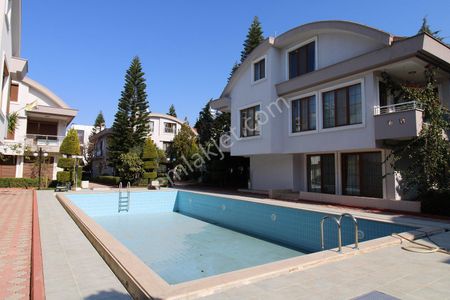 Konut-Villa