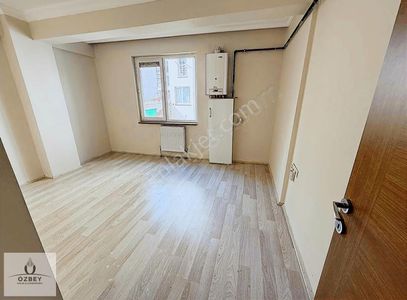 Özbey Emlaktan Zafer Mh Esenli Cd Yakını 1+1 Daire