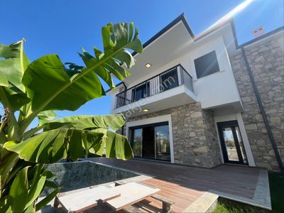 Konut-Villa