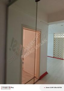 İşyeri-İşhanı Katı