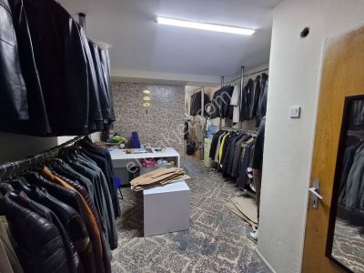 İşyeri-İşhanı Katı