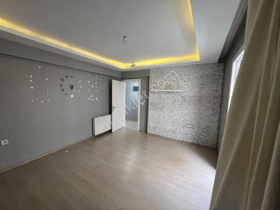 Acill Buca İşçievleri Yakını 2+1 110m2 D.gazlı Arakat Genç Lüx Daire