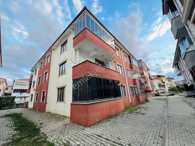 Karasu Çarşı Merkezde Samanyolunda Yüksek Giriş Kat İçi Sıfır..