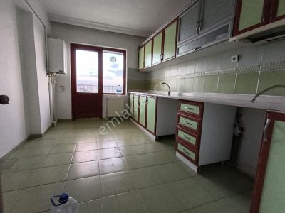 Osmangazi Mahallesi'nde Muazzam Manzaralı 3+1 Daire!