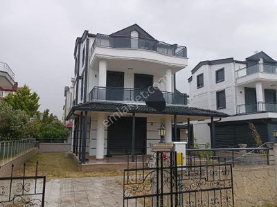 Konut-Villa