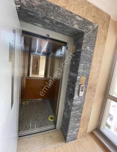 Merkezi Konumda Site İçi Tasarımlı Satılık 1+1 Daire