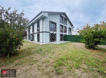 Konut-Villa