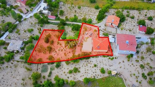 Konut-Villa