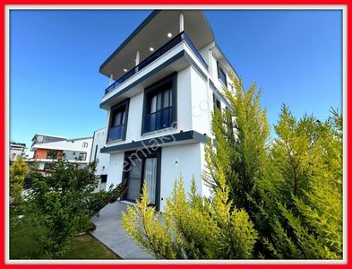 Konut-Villa
