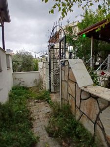 Konut-Villa