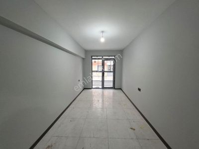 Recep Ümit'ten Tunalı Mahallesinde Yerden Isıtmalı Asansörlü Süper Lux 1+1 Ler