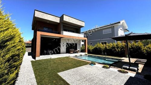 Konut-Villa