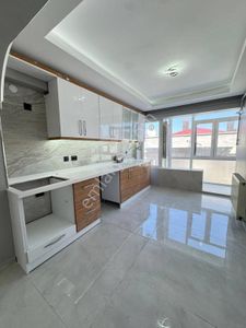 Samsun İlkadım Kılıçdede Mahallesi Yeni Adliye Karşısında Geniş 2+1