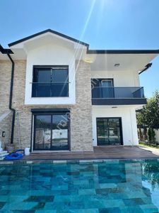 Konut-Villa