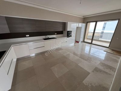 İncek Taşpınar'da Ede Tower'da 6+2 Satılık Loft Daire