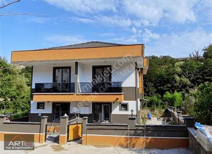 Konut-Villa
