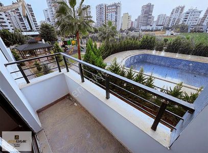 Altın Emlak'tn Soliye Yakın Havuzlu Site İçi Önü Açık Sıfır 2+1