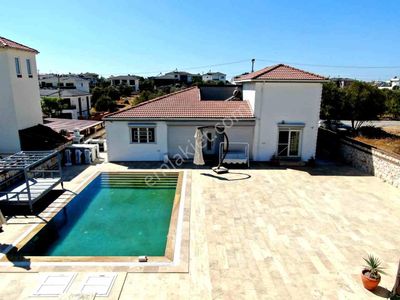 Konut-Villa