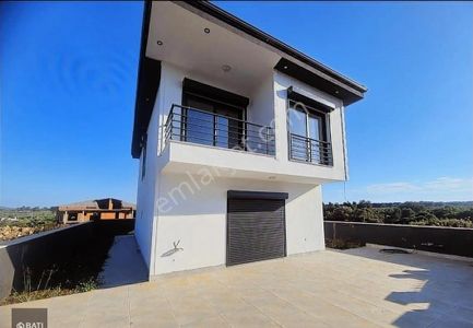 Konut-Villa