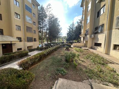 Seyrantepe Toplu Konutta Satılık 2+1 Boş Daire