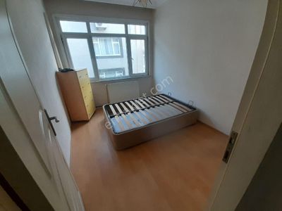 Kocamustafapaşa Sümbülefendi Agaçkakan Sok 1+1 Kat 2 Kiralık Daire